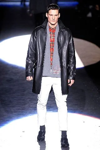 Look 30